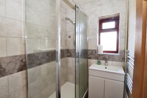 BELLFIELD AVENUE- click for photo gallery